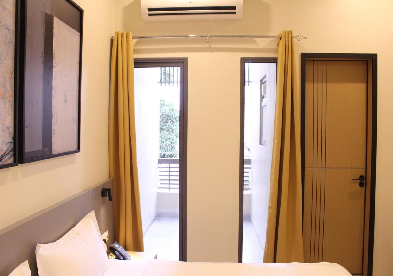 Ixoras Hotel Lemba Kinshasa Exterior photo