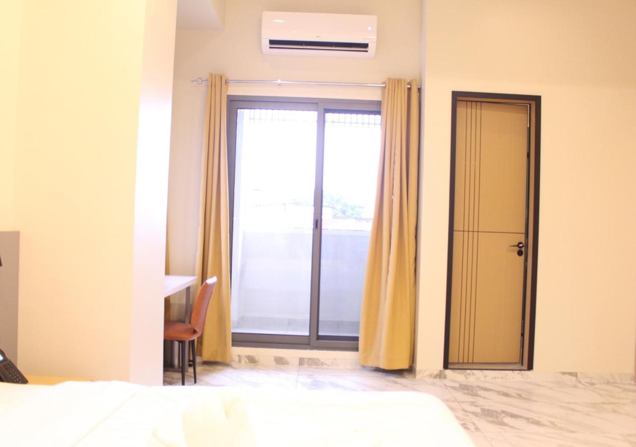Ixoras Hotel Lemba Kinshasa Exterior photo